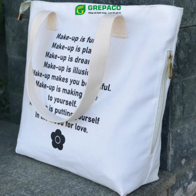Túi Tote Nữ Grepaco Xách Vải Bố Canvas Cao Cấp In Chữ Đẹp Đeo Chéo Vai Có Khóa Kéo Nhiều Ngăn Dùng Đi Học, Làm Công Sở, Du Lịch Phong Cách Thời Trang Hàn Quốc - Tặng Túi Đựng Mỹ Phẩm