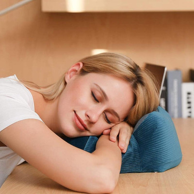 Gối Ngủ Văn Phòng Du Lịch Chữ U Tặng Kèm Bịt Mắt, Bịt Tai Chống Mỏi Chất Liệu Memory Foam - Hãng dododios