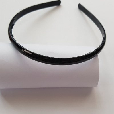 Bờm nhựa đen trơn nam nữ