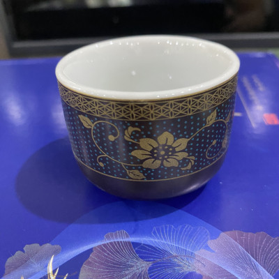 Chén lẻ cho bộ Ấm Pha Trà Cối Xay, Hoa Văn Đẹp Lòng Chén Trắng Sang Trọng, Chén uống trà cao cấp