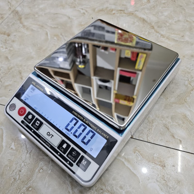 Cân Điện Tử HL 2200g 0.01g