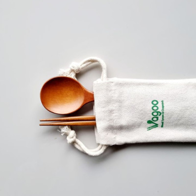 Bộ Đũa Muỗng Bằng Gỗ Nhãn Tự Nhiên [Kèm Túi Vải] - VAGOO - Làm Thủ Công Chống Thấm, Chống Ẩm Mốc, An Toàn Cho Sức Khoẻ