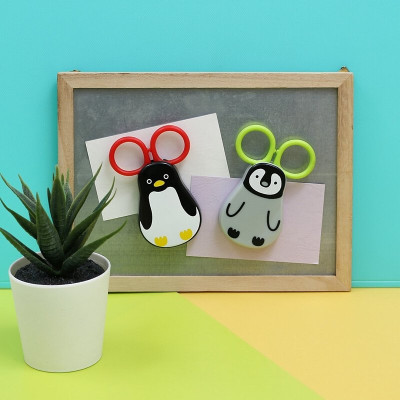 Kéo cho bé hình chim cánh cụt, có nam châm Echo Penguin - Hàng Nội Địa Nhật Bản