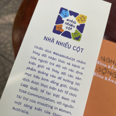 NGHĨ BÌNH ĐẲNG, SỐNG BÌNH ĐẲNG – Nhà Nhiều Cột – Nhã Nam – bìa mềm