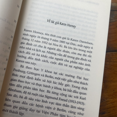 TỰ NGHIỆM – Karen Horney – Ngọc Đoan Trang dịch – Tri Văn Books – NXB Tri Thức