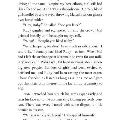 Shadow And Bone Book 1: A Netflix Original Series