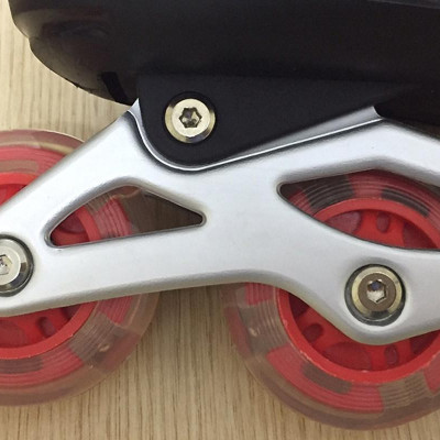 Giày Trượt Patin MacBuy Gắn Đinh Phát Sáng Cao Cấp (Size M)