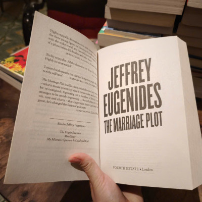 Sách - The Marriage Plot by Jeffrey Eugenides - Fiction/ Book Club /Romance in English