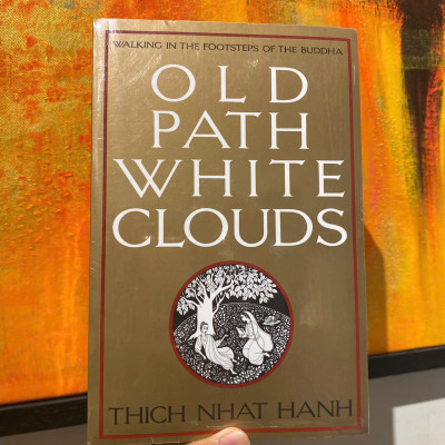 Sách - Old Path White Clouds by Thích Nhất Hạnh  - Triết Học, Tôn Giáo tiếng Anh - Philosophy, Religion