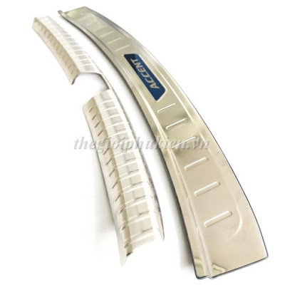 BỘ SẢN PHẨM Nẹp bước chân và ốp chống trầy cốp Hyundai Accent 2018 - Mẫu Inox