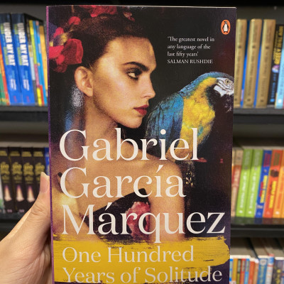 Sách - One Hundred Years of Solitude by Gabriel Garcia Marquez - Sách Ngoại văn, bìa mềm