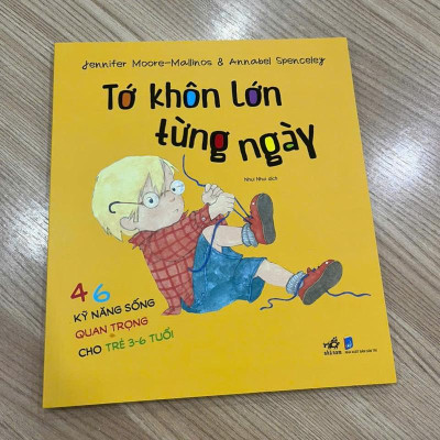 Sách - Tớ khôn lớn  từng ngày (Nhã Nam HCM)
