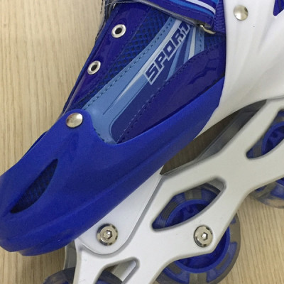 Giày Trượt Patin MacBuy Gắn Đinh Phát Sáng Cao Cấp (Size M) 