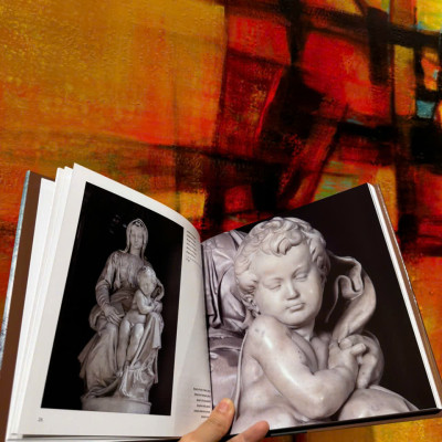 Sách - Michelangelo by Ruth Dangelmaier - Nghệ thuật tiếng Anh/ Art Book in English