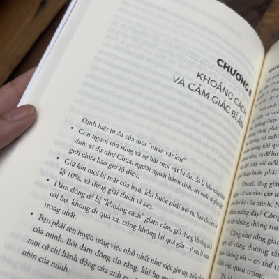 THUẬT TẨY NÃO - Nghệ Thuật Thao Túng Và Kiểm Soát Tâm Lý Đối Phương – Cao Đức – Thanh Vân dịch - Alphabooks -Nhà Xuất Bản Lao Động