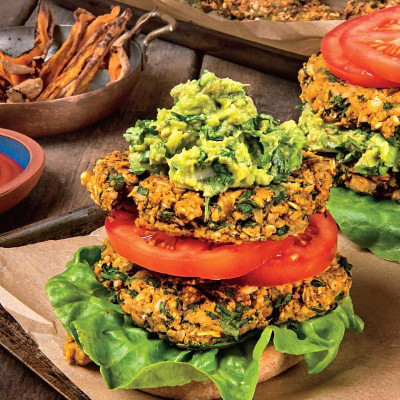 The Engine 2 Cookbook: More Than 130 Lip-Smacking, Rib-Sticking, Body-Slimming Recipes To Live Plant-Strong