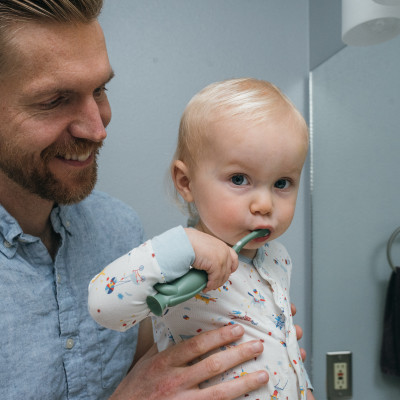 [ HG088 ] Bàn chải đánh răng Dr.Brown