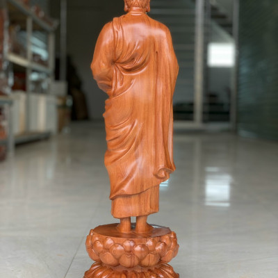 Tượng phật thích ca khất thực bằng gỗ hương đá cao 60cm