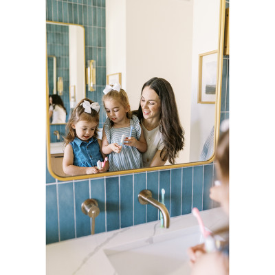 Bàn chải đánh răng cho bé hình hồng hạc Dr.Brown