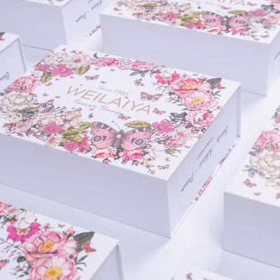 Set quà tặng cao cấp WEILAIYA: Cặp dầu gội xả phục hồi Nấm Truffle cho tóc hư tổn và Sữa tắm Hoa trà dưỡng trắng da