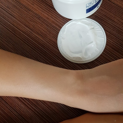 Kem Dưỡng Trắng Da, Chống Nắng Toàn Thân The Rucy Mediline Centella Whitening Cream For Body SPF 50+ PA+++ 100ml