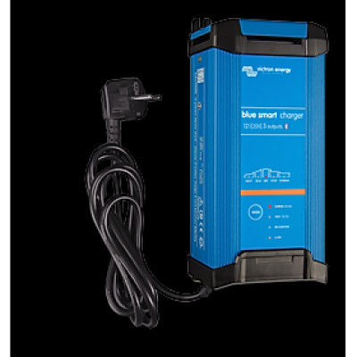 Bộ sạc BlueSmart IP22 Charger 12/20(3) 230V CEE 7/7 của thương hiệu Victron Energy