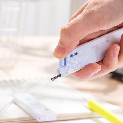 Ruột Chì HB 0.5 mm - Deli S482 (Màu Hộp Ngẫu Nhiên)