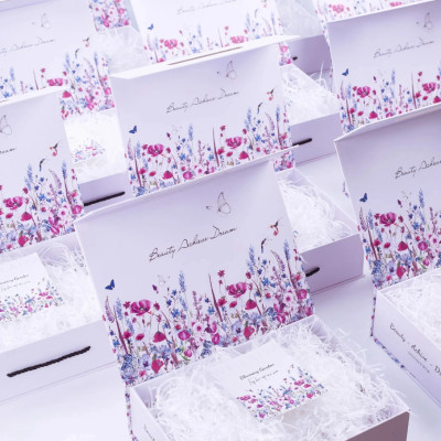 Set quà tặng cao cấp WEILAIYA: Cặp dầu gội xả phục hồi Nấm Truffle cho tóc hư tổn và Sữa tắm Hoa trà dưỡng trắng da