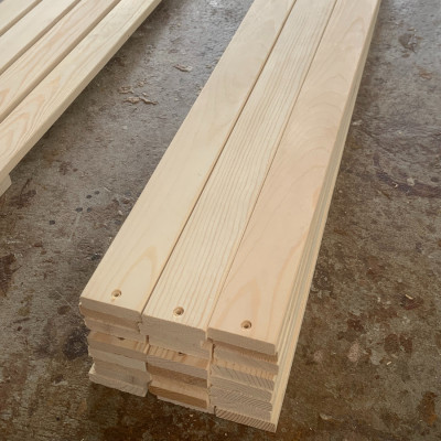 Giường ngủ gỗ CT03 Juno Sofa màu vàng nhạt 