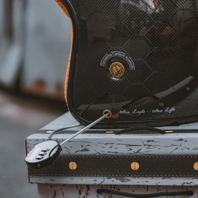 Mũ Bảo Hiểm 3/4 Cổ Điển BULLDOG Heli Carbon