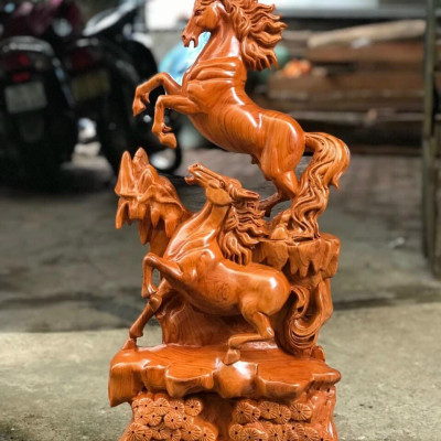 Tượng con ngựa song mã uyên ương bằng gỗ hương đá kt cao 40cm