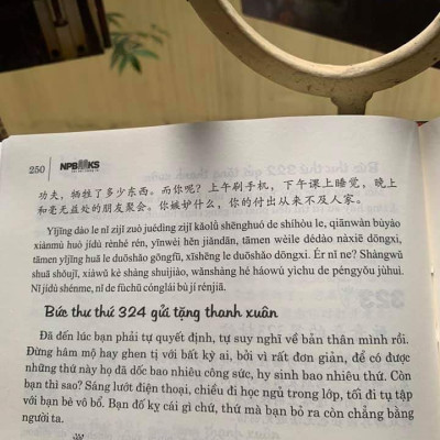 Sách - combo: Luyện thi HSK cấp tốc tập 2 (tương đương HSK 3+4 kèm CD) + Gởi tôi thời thanh xuân song ngữ Trung việt có phiên âm có mp3 nghe +DVD tài liệu