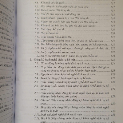 Sách Chỉ Dẫn Áp Dụng Luật Kế Toán sửa đổi, bổ sung 2024 - Và Những Quy Định Mới Trong Công Tác Quản Lý Thuế Áp Dụng Trong Các Loại Hình Doanh Nghiệp (V2558T)