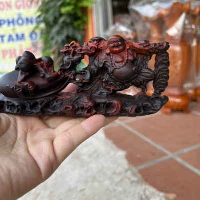 Tượng phật di lặc kéo bao tiền bằng gỗ trắc đỏ đen kt 15×4×7cm 