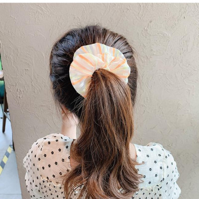 Dây buộc tóc Scrunchie kẻ ngang mầu sắc dễ thương HD83