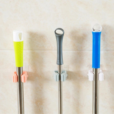 Bộ 2 móc dán tường treo chổi, cây lau nhà, móc treo tường tiện lợi - PaKaSa (Giao màu ngẫu nhiên)