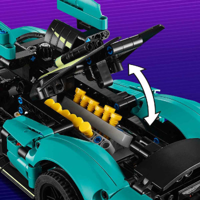 LEGO TECHNIC 42208 Đồ Chơi Lắp Ráp Siêu Xe Aston Martin Valkyrie (707 chi tiết)