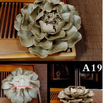 Thác khói trầm hương gốm cao cấp xuất Nhật (có thể đặt nụ trầm hoặc cắm nhang trầm) DDT11