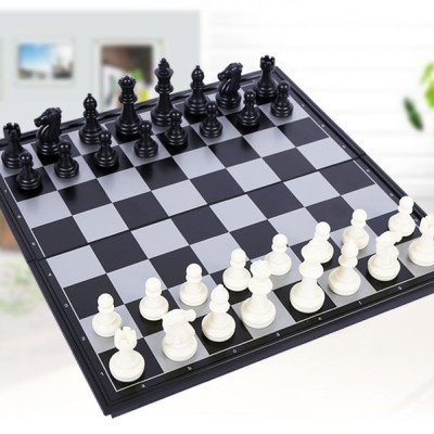 Bộ Bàn Cờ Vua Nhựa 25cm Trò Chơi Trí Tuệ Cho Bé