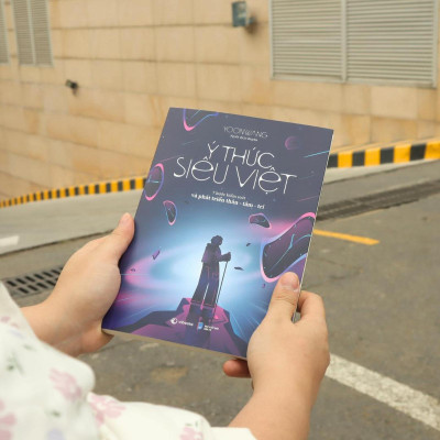 Ý Thức Siêu Việt - Bản Quyền