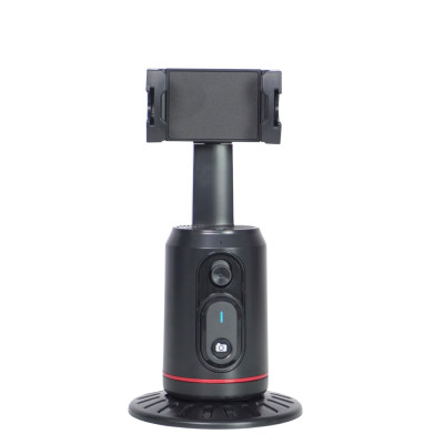 Gimbal xoay tự động Q02 kèm đèn và remote - Phụ kiện hỗ trợ quay vlog, video dễ dàng - Hàng chính hãng