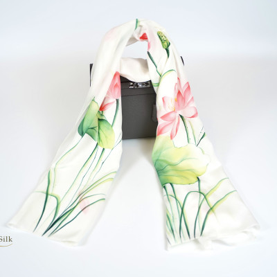 Khăn Lụa Vẽ Hoa Sen - SenSilk - Quà Tặng Khách Nước Ngoài, Quốc Hoa Việt Nam, Phụ Kiện Thời Trang Nữ Cao Cấp, Silk Painting Scarf, Water Marbling, Khăn Dệt Làng Nghề Truyền Thống. 