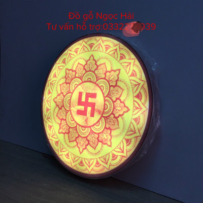 Combo bự bàn thờ chung cư kt 81cm bằng gỗ sồi + ám khói + đèn led ốp hậu bàn thờ 