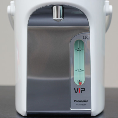 Bình Thủy Điện Panasonic NC-HU301PZSY - Xuất xứ Thái Lan - Dung tích 3L - Công suất 875W - Ruột bình Carbon Binchotan - Điều khiển điện tử - Cách nhiệt U-VIP - Bảo Hành 12 Tháng - Hàng Chính Hãng