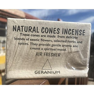 Nhang nụ thiên nhiên thủ công Nepal Kèm đế đỡ nhang sẵn trong hộp N5