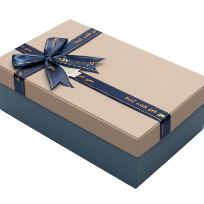 Hộp Quà Chữ Nhật C214 - 23 x 14 x 8 cm – Giao màu ngẫu nhiên