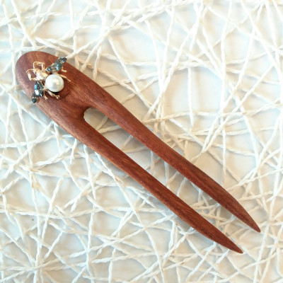 TRÂM CÀI TÓC GỖ CON ONG - 2 QUE