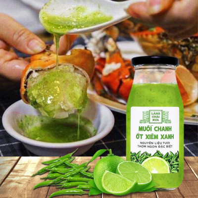 Muối chanh ớt xiêm xanh cao cấp Làng Chài Xưa, nguyên liệu tươi, thơm ngon đặc biệt, chai thủy tinh 300gr