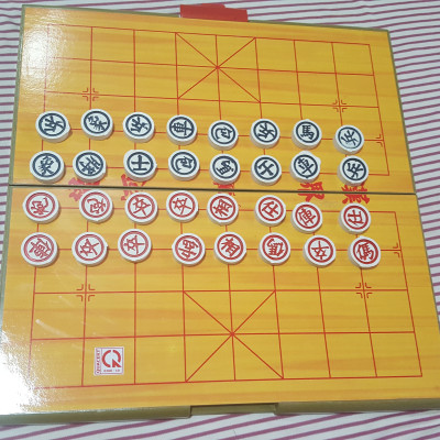 Bộ đồ chơi cờ tướng lớn Trung Niên - Kích thước Ngang 42cm - Dọc 44cm - Đồ chơi giải trí - Hàng chính hãng