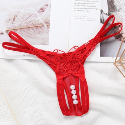 Quần lót hình bướm đính hạt